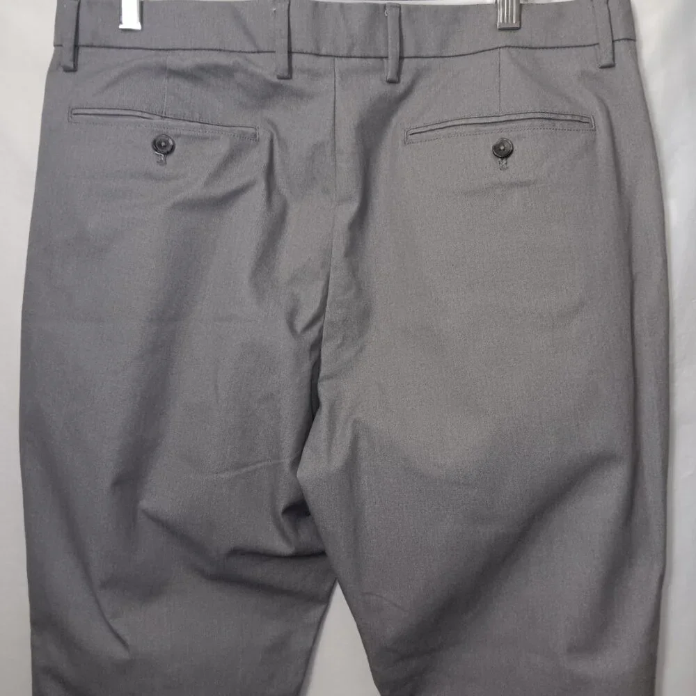 OLD NAVY FLEX ULTIMATE STRAIGHT LEG PANTS GRAY SIZE 36X32